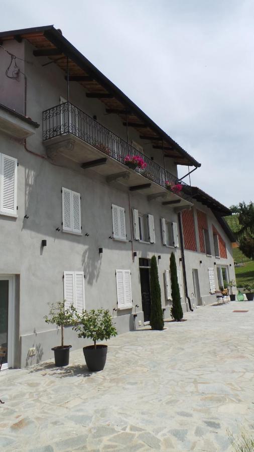 Sotto La Vigna Charm Stay Adults Only Vacation Suite 몬테그로소 다스티 외부 사진